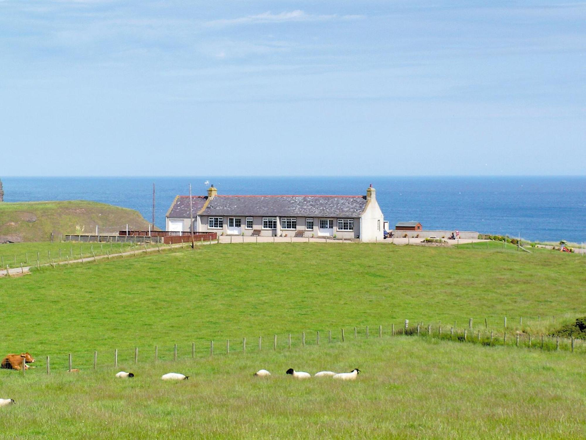 Pennan Lodge - 26818 Екстер'єр фото
